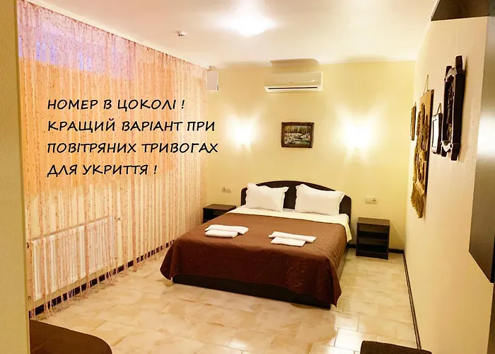 Breeze Hotel